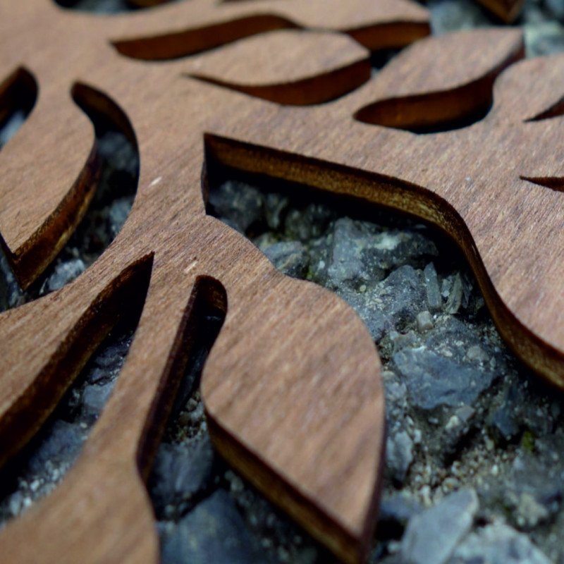Carved painting on the wall of a palm tree -...