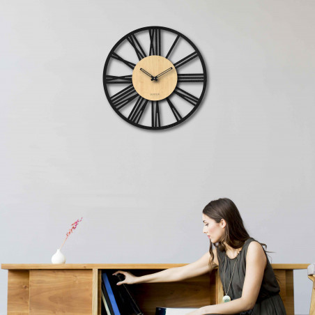 Wooden wall clock Roman numerals - Sentop | maple