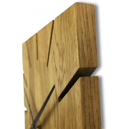 Wooden wall clock made of oak wood - Square
