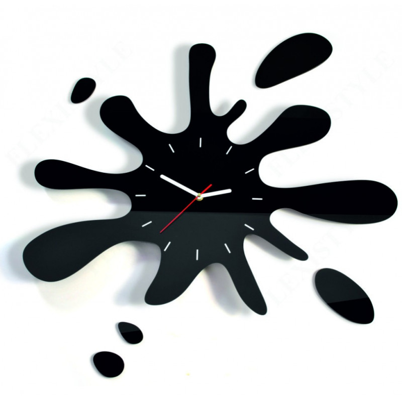 Dimension of the X-momo wall clock. Design wall clock made of PMMA
