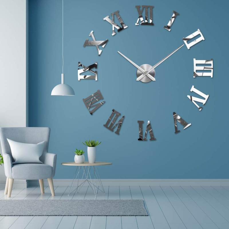 Elegant Roman clock that will make any interior special