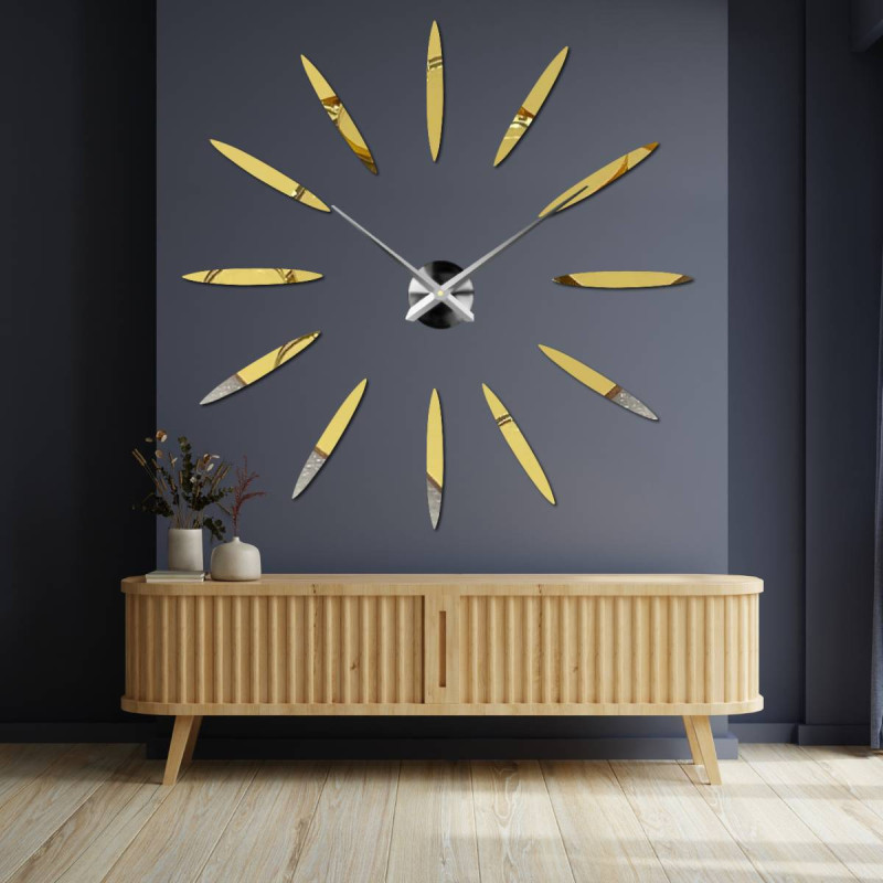 Minimalist sticker clock with a large diameter and mirror effect.