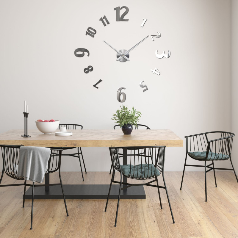 Stylish wall clock - CHRLIE