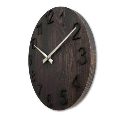 Simple wooden wall clock with contrasting hands.