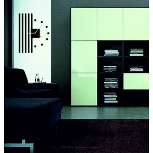 We make wall clocks for your living room or office. X-momo 2