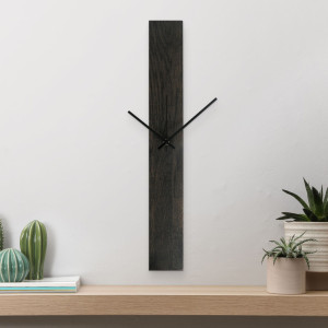 Elegant black wooden wall clock 2