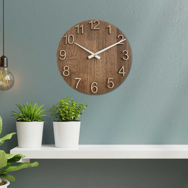 Elegant natural wood wall clock - TORRHTO