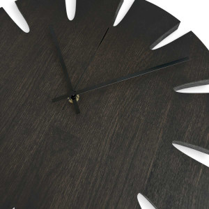 Wooden kitchen clock in a modern style with a simple and easy-to-read dial. 2