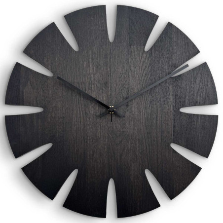 Wooden kitchen clock in a modern style with a simple and easy-to-read dial. Wooden kitchen clock in a modern style with a simple and easy-to-read dial.