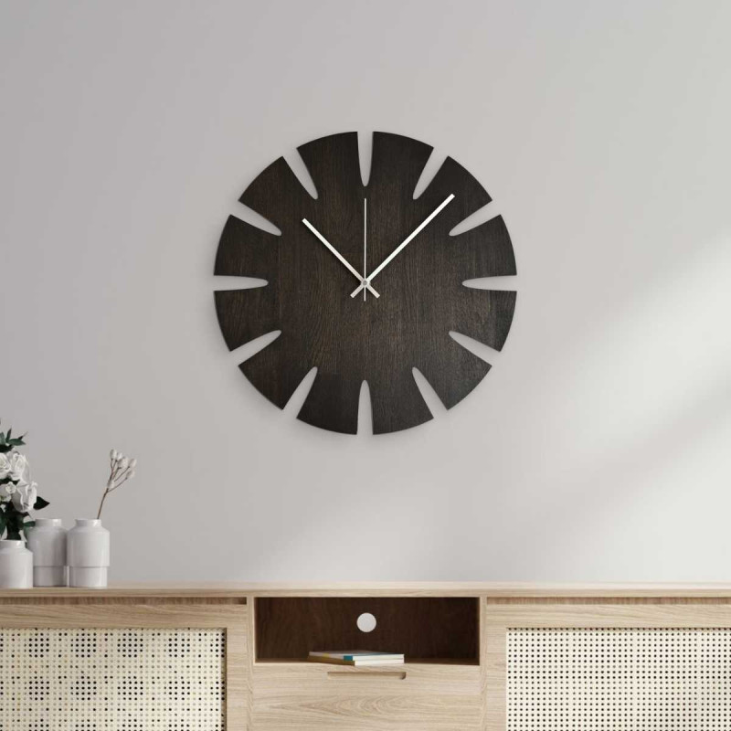 Luxury oak wall clock black - GAIOP