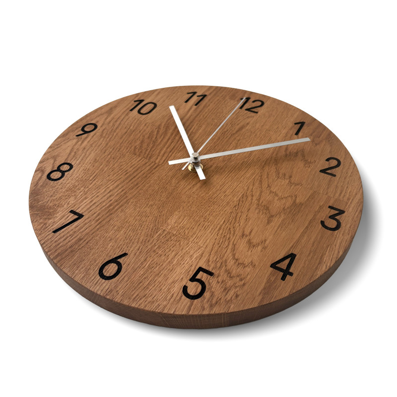 Luxurious wall clock made of oak wood - VAERKA