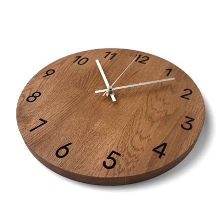 Luxurious wall clock made of oak wood - VAERKA
