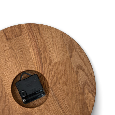 Luxurious wall clock made of oak wood - VAERKA
