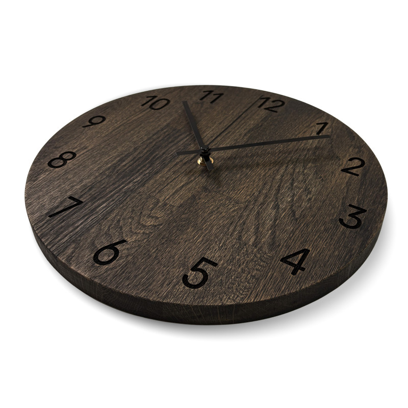 Oak wall clock with luxurious design - MATKON