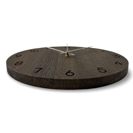 Elegant wooden clock with modern design