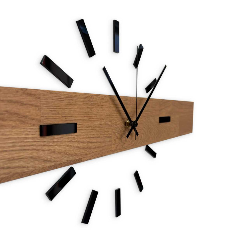 Original wall clock made of solid wood suitable for the kitchen.