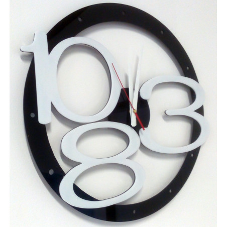 Modern wall clock made of plastic. Own production, X-momo Modern wall clock made of plastic. Own production, X-momo