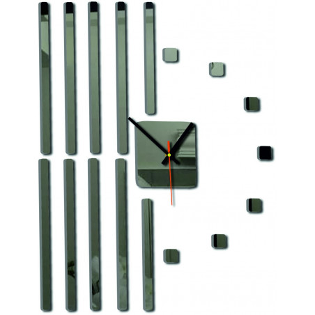 Modern wall clock made of plastic. Own production, X-momo