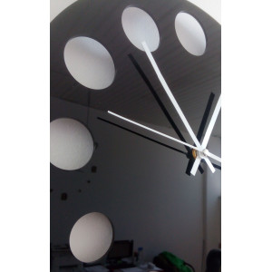 Modern wall clock made of plastic. Own production, X-momo 2