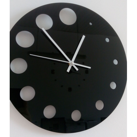 Modern wall clock made of plastic. Own production, X-momo