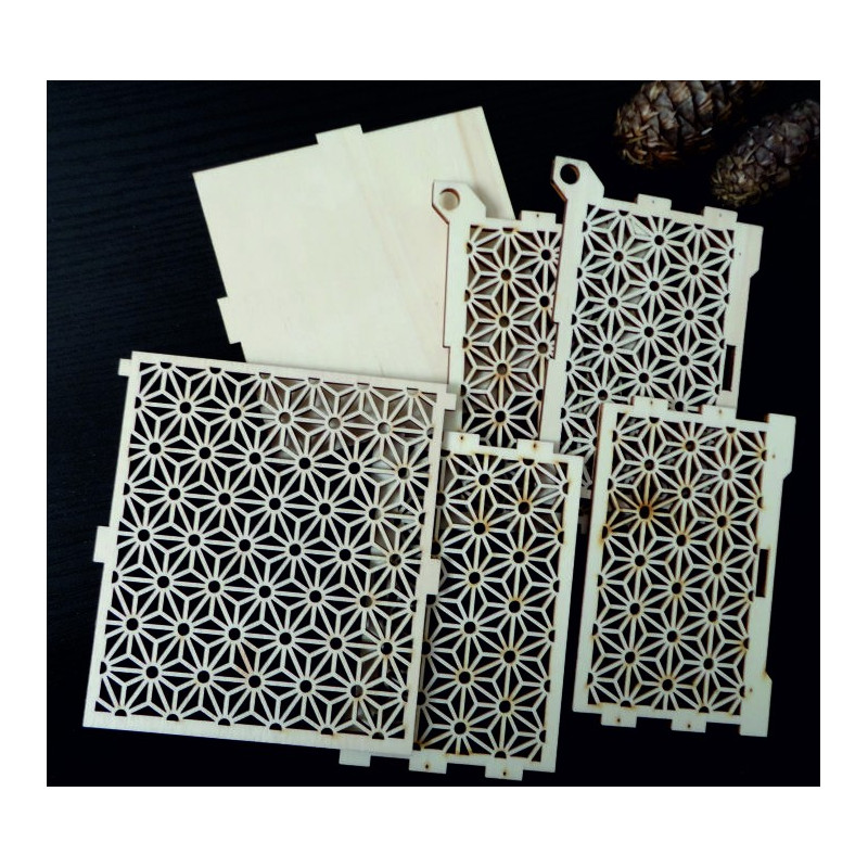 Wood and plastic decorations, Christmas decorations, wooden vintage accessories