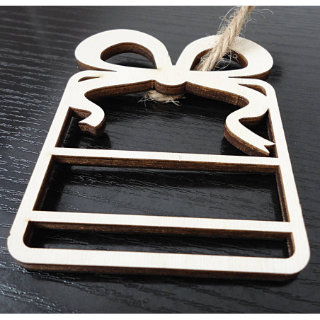 Dimensions of ornaments, Christmas ornaments,wooden accessories, ornaments made of wood and plastic Dimensions of ornaments, Christmas ornaments,wooden accessories, ornaments made of wood and plastic