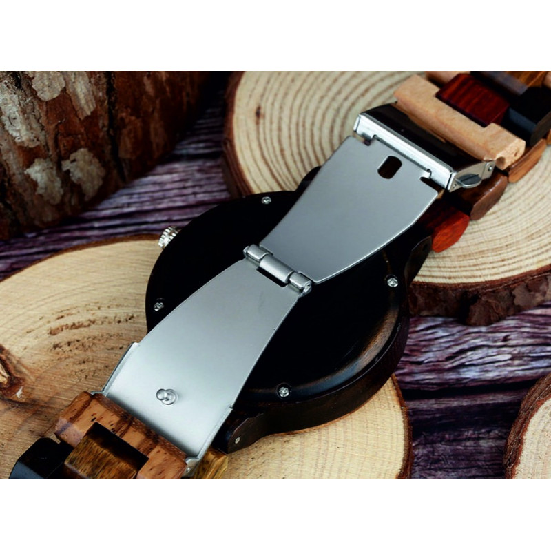 READER wristwatch made of wood. Ladies and men's watches.