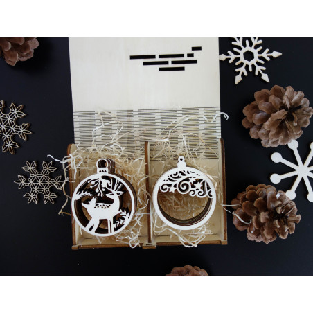 Wooden and plastic ornaments, Christmas ornaments, wooden vintage accessories Wooden and plastic ornaments, Christmas ornaments, wooden vintage accessories