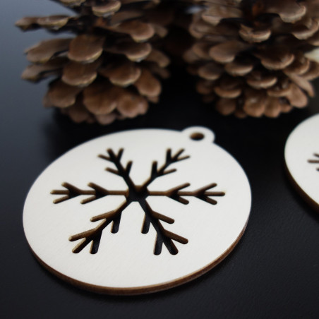 Snowflake-decoration made of wood, size: 79x90 mm
