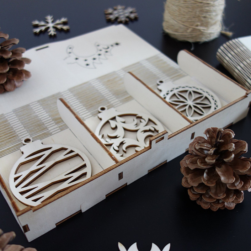 Collection of Christmas decorations, 1 set-18 pieces