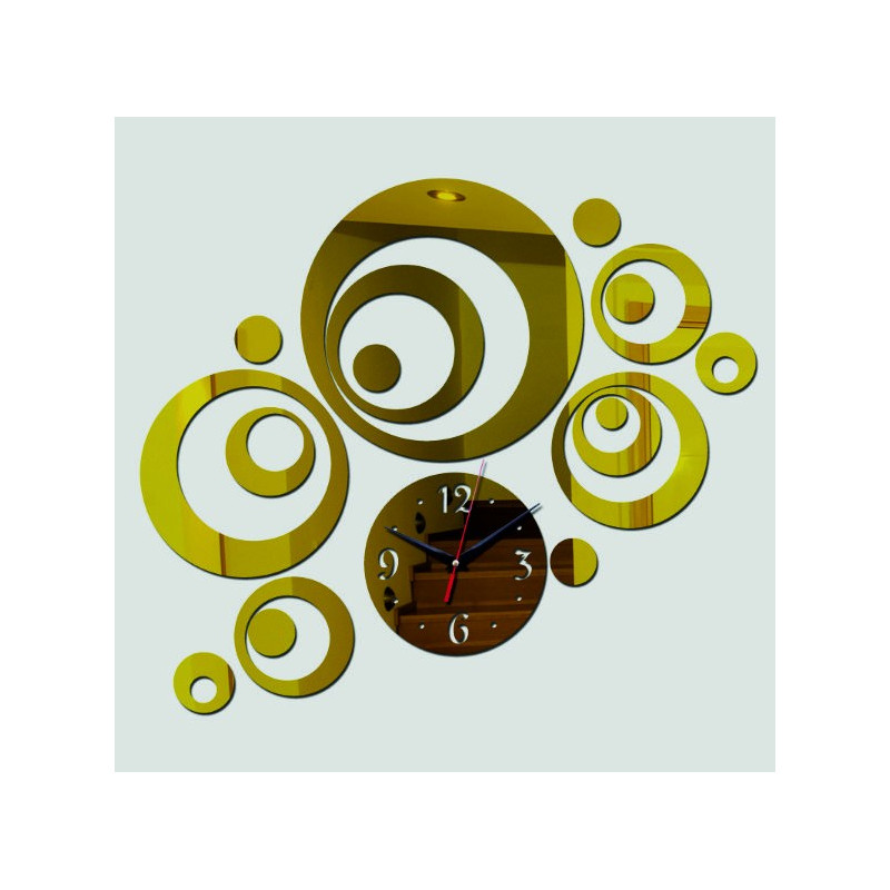 Wall clock to the SWITCH living room