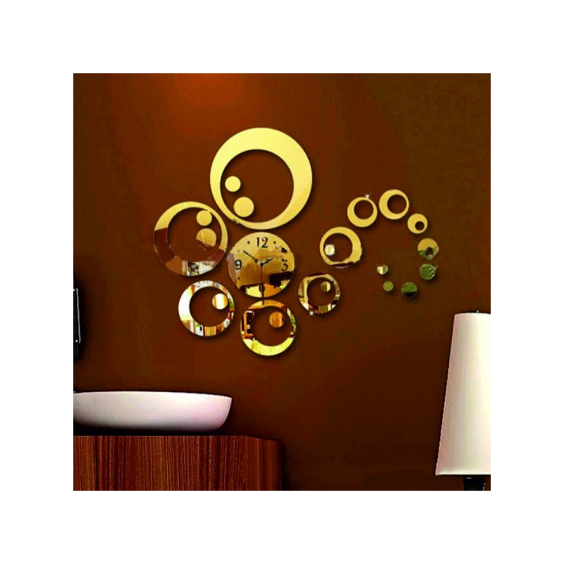 Wall clock to the SWITCH living room