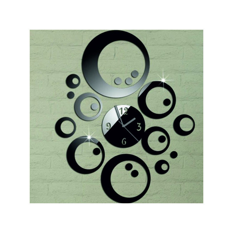 Wall clock to the SWITCH living room